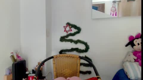 Sarah .3   hello guys .im love online show from 12-19-24, 03:40