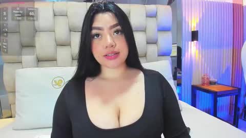 ashlyn online show from 02-10-25, 03:57