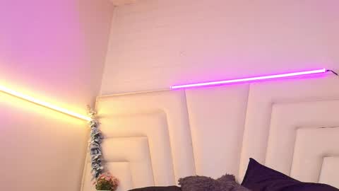 Ashton Myers online show from 10-24-25, 09:11