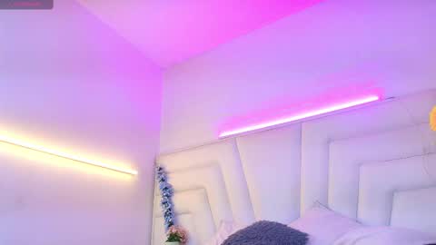 Ashton Myers online show from 10-28-25, 09:39