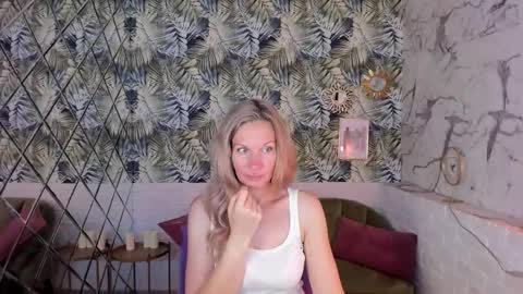 Asia online show from 09-11-25, 01:22