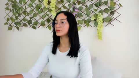 Camila online show from 10-08-25, 02:25