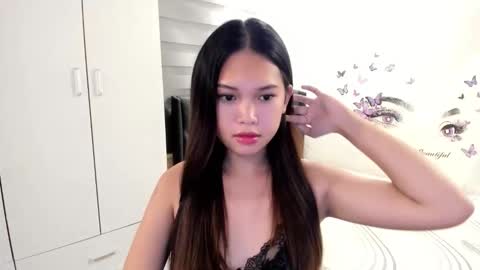 Snapshot of asian_cecilyxx chatting on 11-27-25, 05:26 Cecily online show from 11-27-25, 05:26