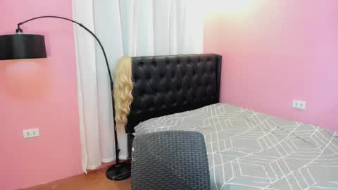 Snapshot of asian_cecilyxx chatting on 03-21-26, 07:13 Cecily online show from 03-21-26, 07:13