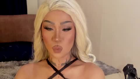 Snapshot of asian_cumsawyer chatting on 03-03-25, 03:19 bigload CUM take me private show or passwordshow online show from 03-03-25, 03:19