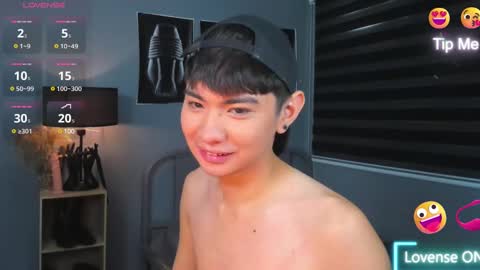 Snapshot of asian_cutie20 chatting on 12-06-24, 07:32 Aidan online show from 12-06-24, 07:32