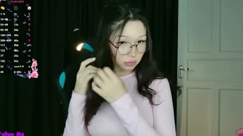 Snapshot of asian_euphoria chatting on 04-18-26, 02:32 Dju online show from 04-18-26, 02:32