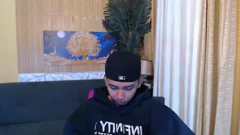 Snapshot of asian_hugedickx chatting on 02-10-26, 02:04 asian_hugedickx online show from 02-10-26, 02:04