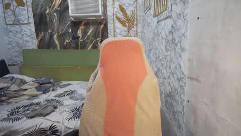 im janeth single mom online show from 05-01-26, 01:10