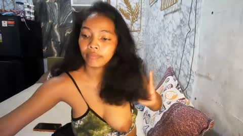 Snapshot of asian_janeth chatting on 07-15-26, 12:05 im janeth single mom online show from 07-15-26, 12:05