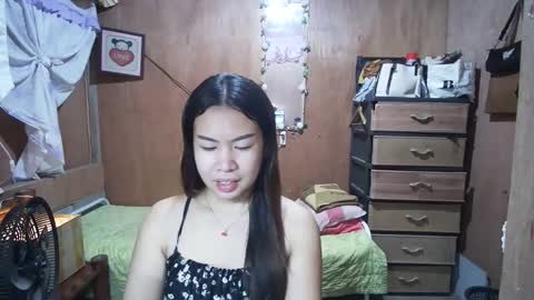 Snapshot of asian_llory chatting on 10-09-25, 07:28 asian_llory online show from 10-09-25, 07:28