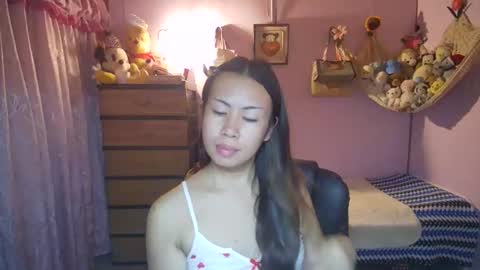 Snapshot of asian_llory chatting on 02-16-26, 12:34 asian_llory online show from 02-16-26, 12:34