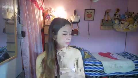 Snapshot of asian_llory chatting on 02-27-26, 01:27 asian_llory online show from 02-27-26, 01:27
