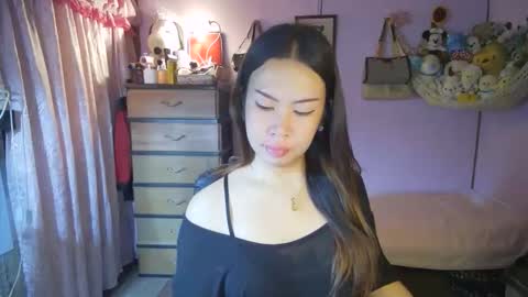 Snapshot of asian_llory chatting on 03-23-26, 12:58 asian_llory online show from 03-23-26, 12:58