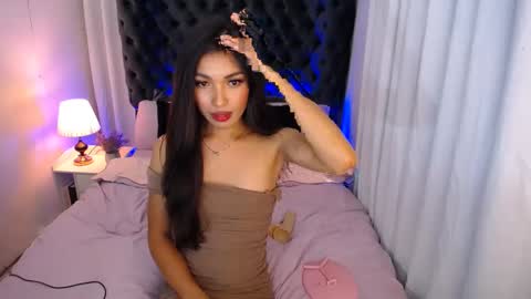 Snapshot of asian_luci chatting on 02-07-25, 04:03 LUCI BABE online show from 02-07-25, 04:03
