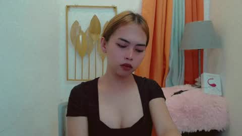 Snapshot of asian_pinay_oldlover chatting on 06-29-26, 10:43 Angel online show from 06-29-26, 10:43