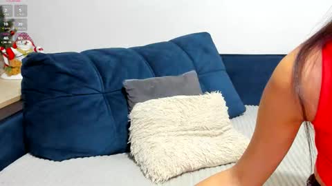 Snapshot of asian_pussy_cat chatting on 12-17-25, 10:43 Hare online show from 12-17-25, 10:43