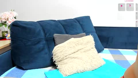 Snapshot of asian_pussy_cat chatting on 03-23-26, 03:05 Hare online show from 03-23-26, 03:05