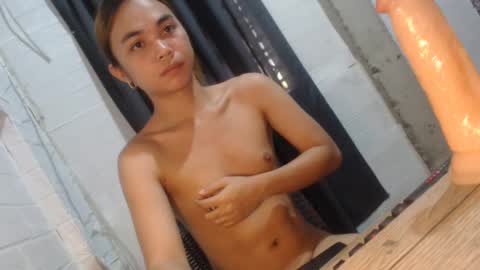 Snapshot of asian_reyshell chatting on 02-15-25, 02:04 Reyshell online show from 02-15-25, 02:04