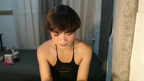 Snapshot of asian_reyshell chatting on 09-09-25, 11:54 Reyshell online show from 09-09-25, 11:54