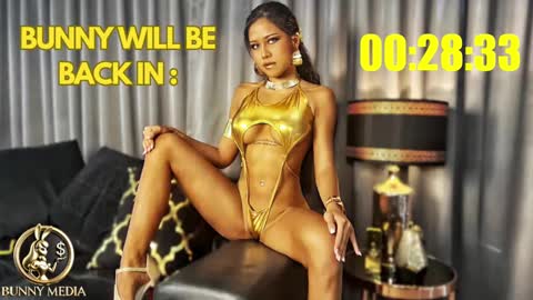 BUNNY WILDER online show from 02-12-25, 04:12