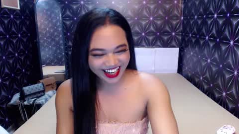 Snapshot of asian_suteishi chatting on 01-25-25, 01:52 stacey online show from 01-25-25, 01:52