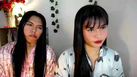 Yan online show from 09-26-25, 05:55