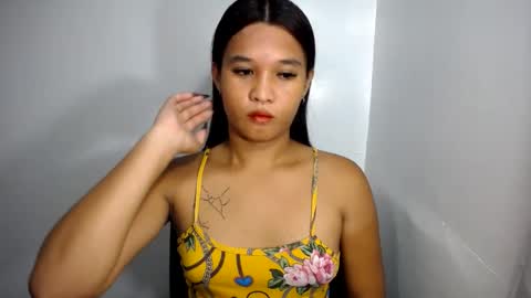 Snapshot of asian_yannie chatting on 07-05-26, 08:27 Yan online show from 07-05-26, 08:27