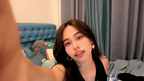 candy online show from 01-06-25, 09:52