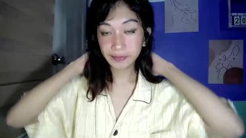 SOFIA online show from 11-21-25, 06:28