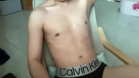 Snapshot of asianbigfun chatting on 06-03-26, 03:42 Jay online show from 06-03-26, 03:42