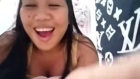 asiancreamy4u online show from 01-01-25, 05:33