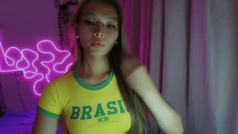 HI IM TAMIRA LOOKING FOR SERIOUS RELATIONSHIP online show from 02-10-26, 12:48