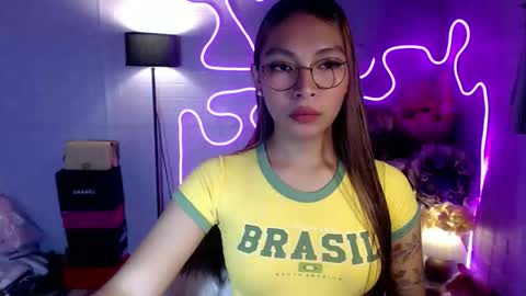 HI IM TAMIRA LOOKING FOR SERIOUS RELATIONSHIP online show from 05-09-26, 11:37