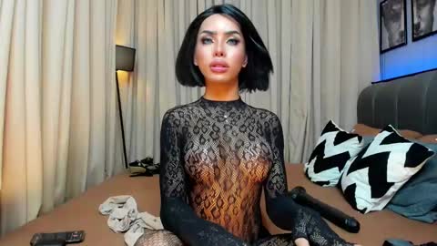 Snapshot of asianhugecockcindy chatting on 12-21-24, 03:09 asianhugecockcindy online show from 12-21-24, 03:09
