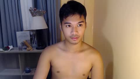 Snapshot of asianhunk_jamesx chatting on 10-08-25, 06:16 asianhunk_jamesx online show from 10-08-25, 06:16