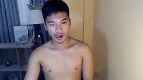 Snapshot of asianhunk_jamesx chatting on 10-13-25, 02:55 asianhunk_jamesx online show from 10-13-25, 02:55