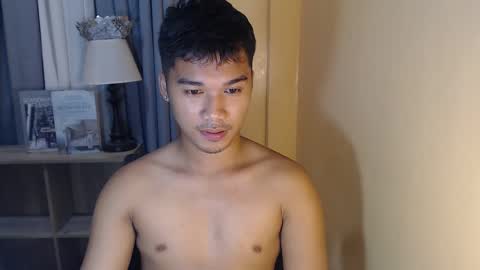 Snapshot of asianhunk_jamesx chatting on 10-26-25, 09:26 asianhunk_jamesx online show from 10-26-25, 09:26