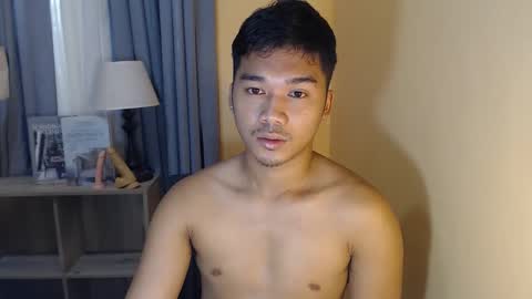 Snapshot of asianhunk_jamesx chatting on 10-29-25, 06:04 asianhunk_jamesx online show from 10-29-25, 06:04