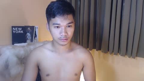 Snapshot of asianhunk_jamesx chatting on 11-02-25, 03:42 asianhunk_jamesx online show from 11-02-25, 03:42