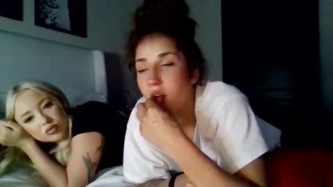 asianicolee online show from 05-05-26, 05:48