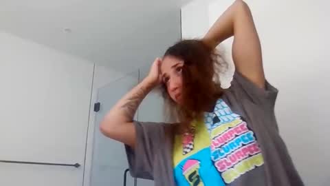 asianicolee online show from 05-10-26, 01:22