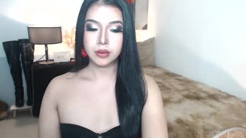 Snapshot of asianlovelykhim chatting on 12-09-24, 04:45 Ara online show from 12-09-24, 04:45