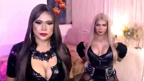 Snapshot of asianlovelykhim chatting on 02-06-25, 05:30 Ara online show from 02-06-25, 05:30