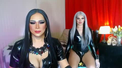 Snapshot of asianlovelykhim chatting on 02-24-25, 06:58 Ara online show from 02-24-25, 06:58