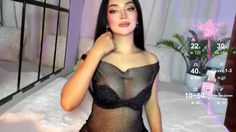 Snapshot of asiansexqueenx chatting on 12-18-24, 09:08 Miss Nia online show from 12-18-24, 09:08