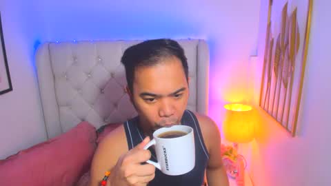 Snapshot of asianzero chatting on 02-06-25, 07:02 Zero online show from 02-06-25, 07:02