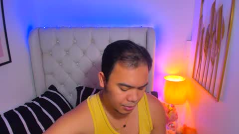 Snapshot of asianzero chatting on 02-09-25, 08:13 Zero online show from 02-09-25, 08:13