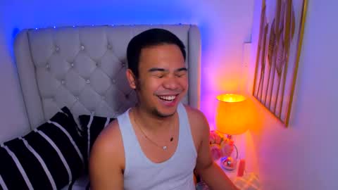 Snapshot of asianzero chatting on 02-10-25, 05:19 Zero online show from 02-10-25, 05:19