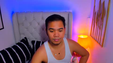 Snapshot of asianzero chatting on 02-10-25, 08:21 Zero online show from 02-10-25, 08:21